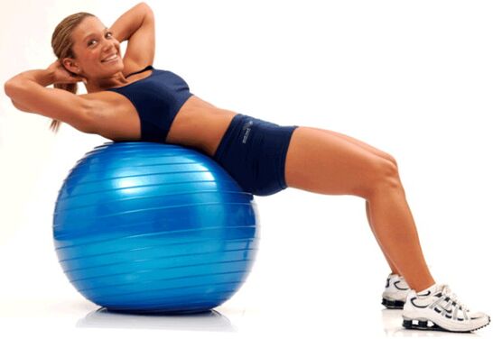 ejercicio en fitball para bajar de peso